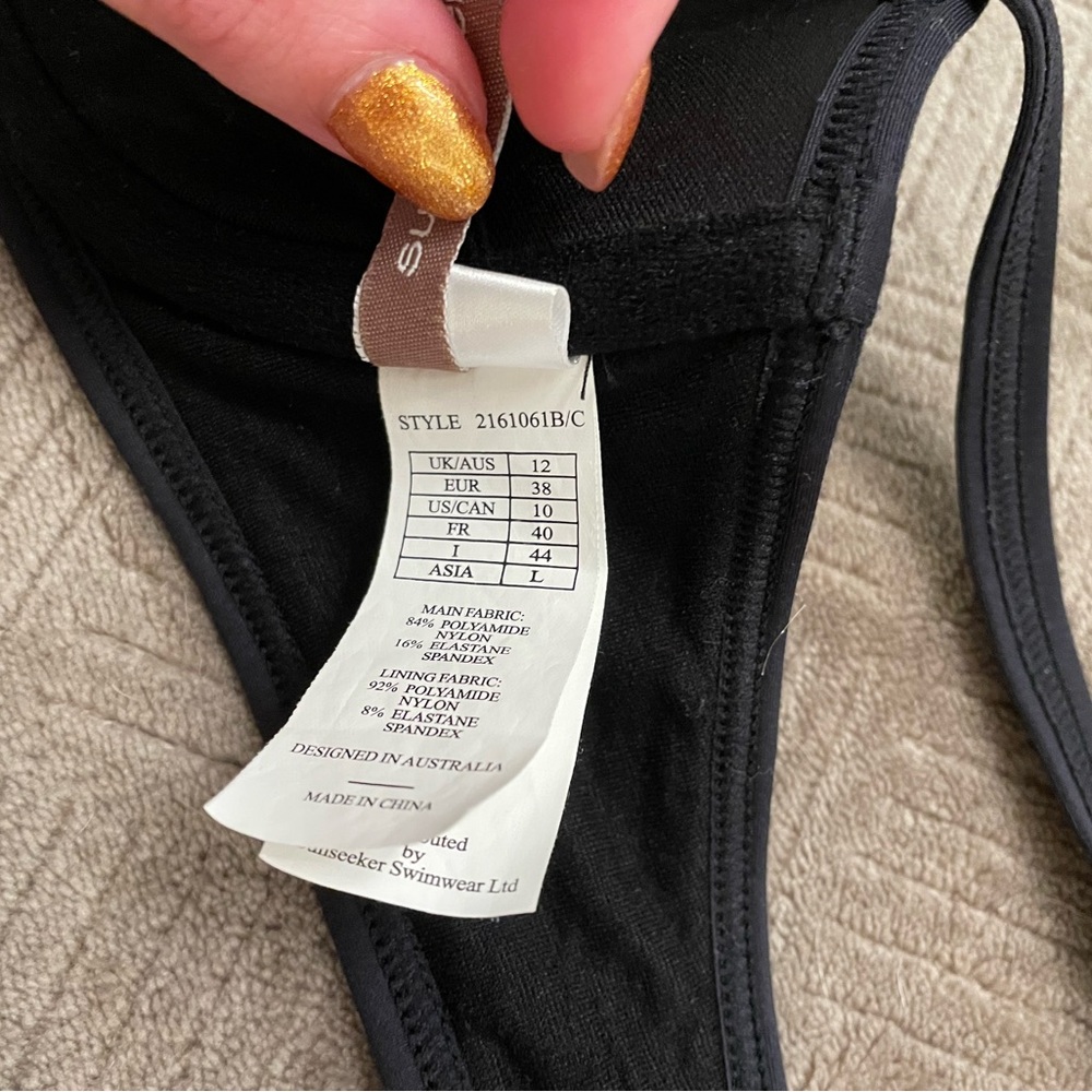 Adorable Patterned Sunseeker Patterned Swimsuit - image 8